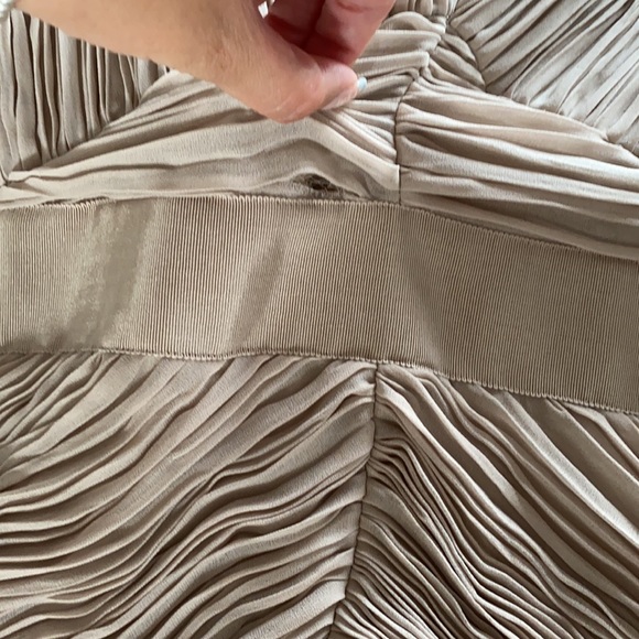 Burberry Dress - Picture 6 of 8